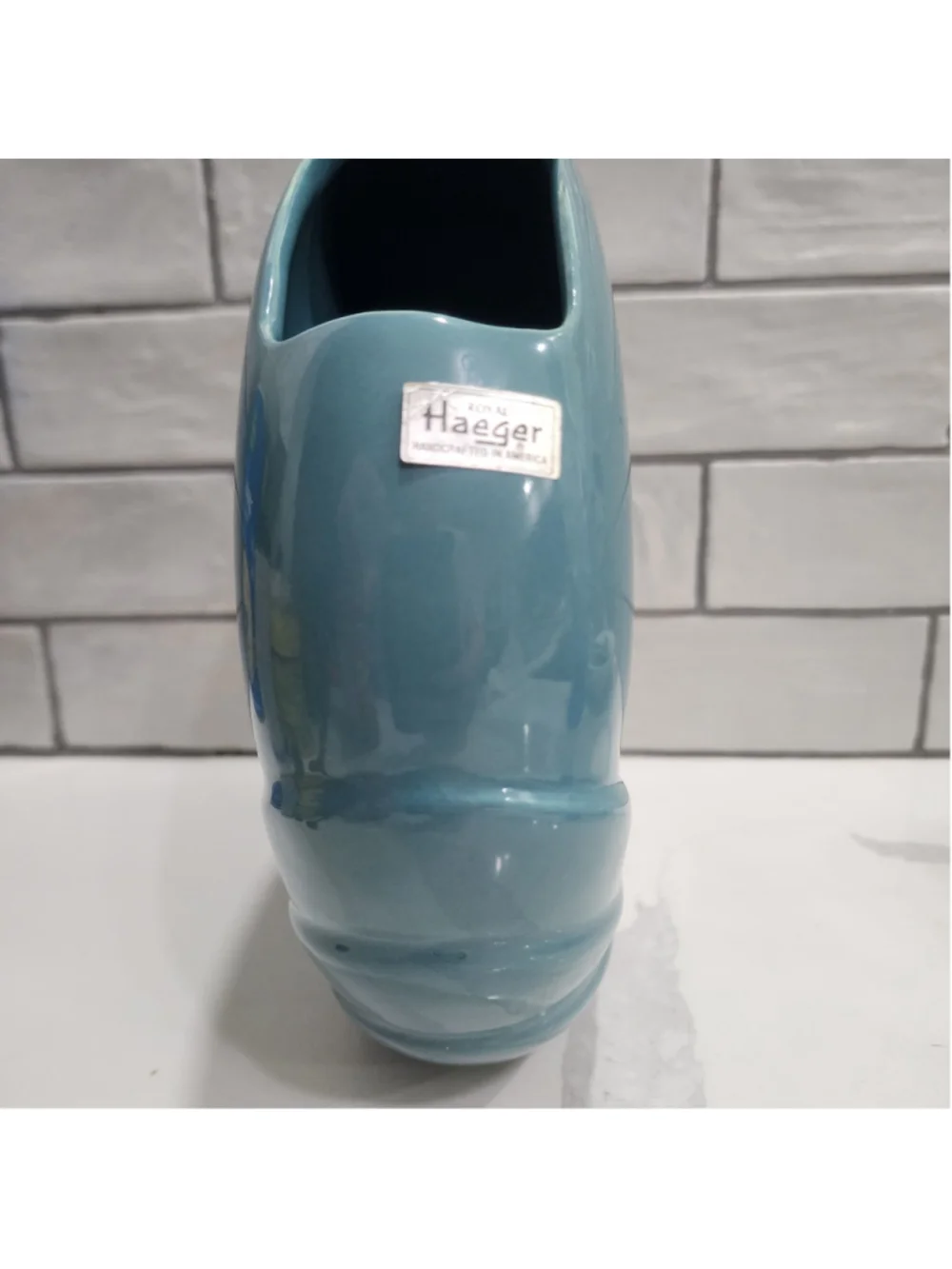 Royal Haeger 4362 Turquoise Sculptural Art Pottery Vase 1984 Swirl USA 8.5